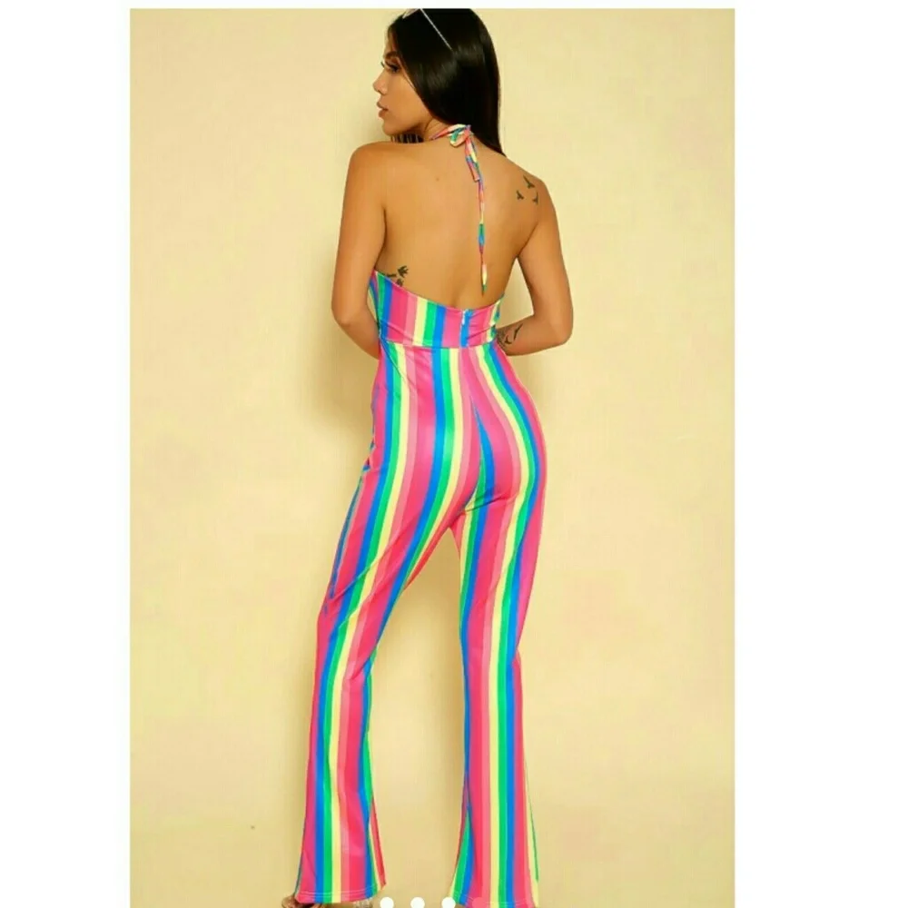 💋 BACKLESS HALTER JUMPSUIT! - Picture 2 of 6